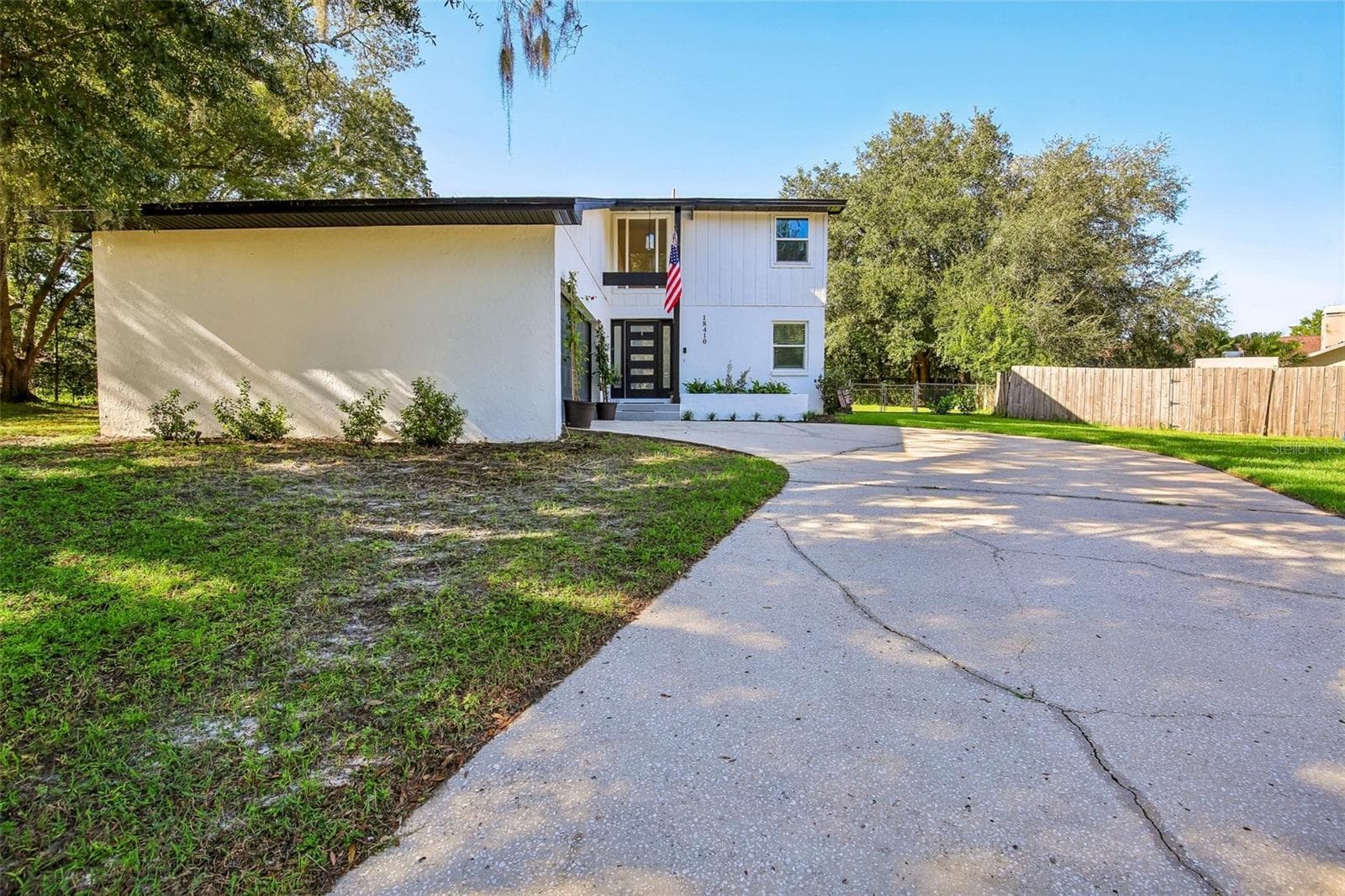 Single Family Residence at 18410 STERLING SILVER CIR, LUTZ, photo 4 of 62