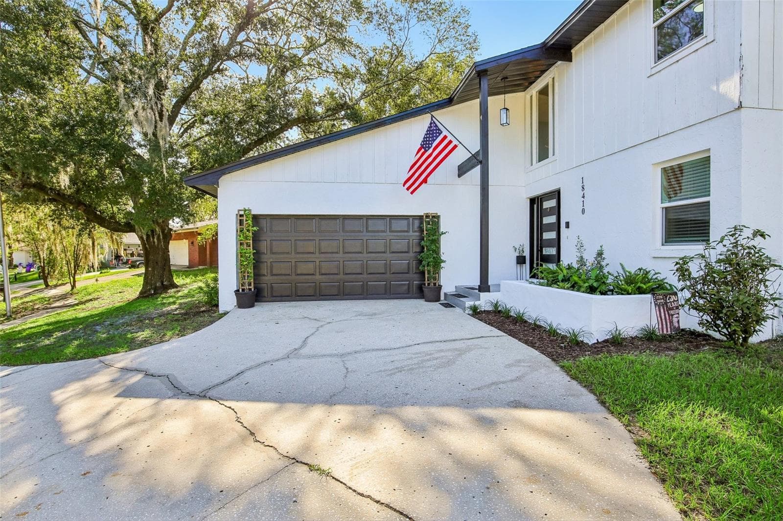 Single Family Residence at 18410 STERLING SILVER CIR, LUTZ, photo 5 of 62