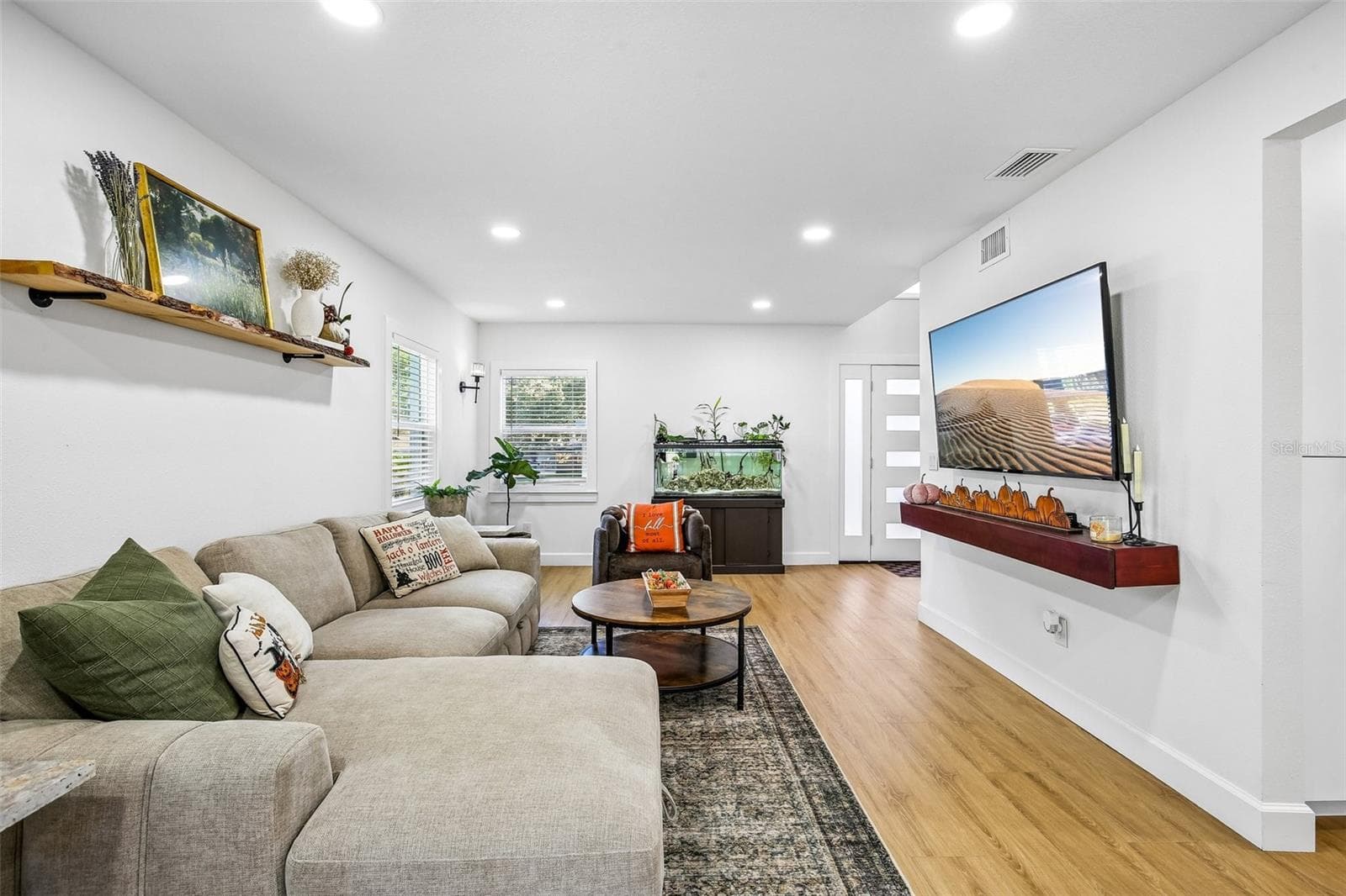 Single Family Residence at 18410 STERLING SILVER CIR, LUTZ, photo 8 of 62