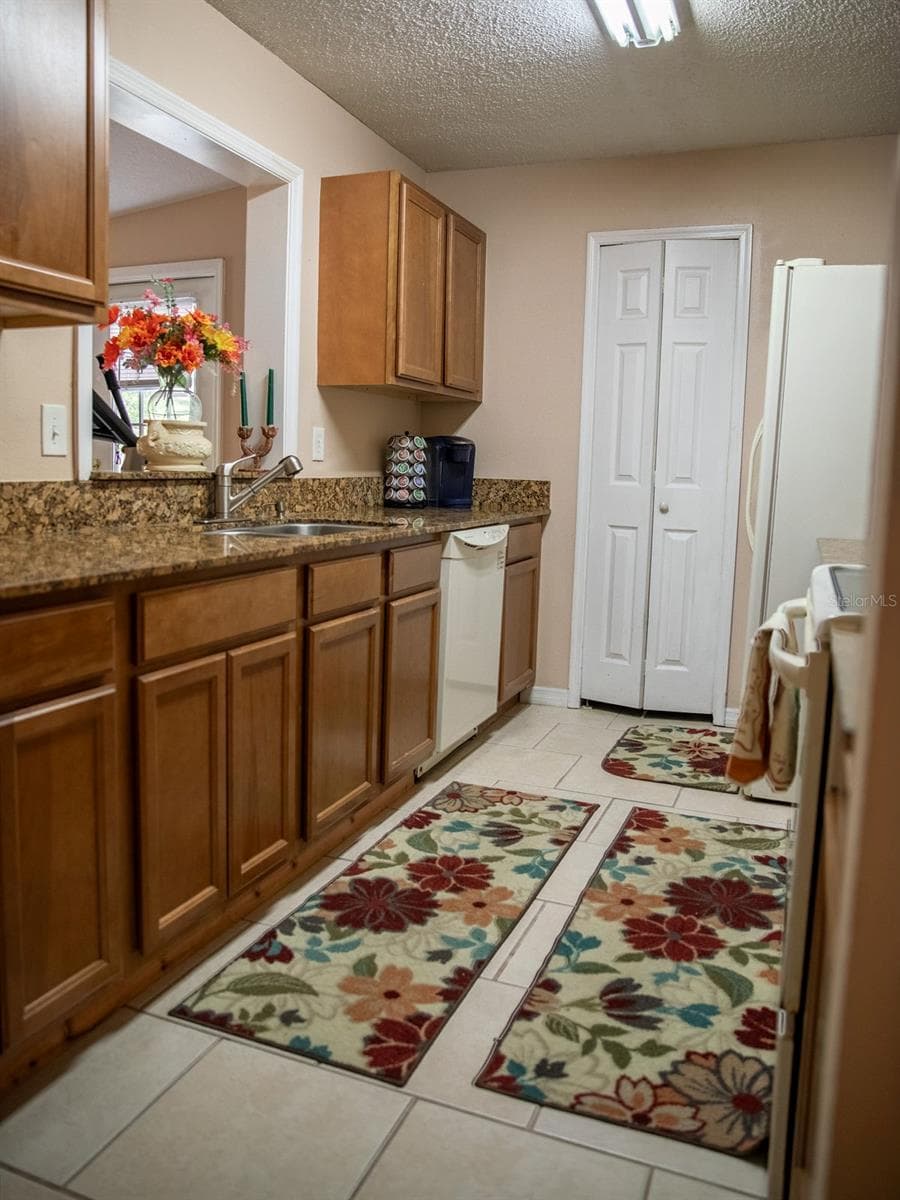 Townhouse at 5468 BRACKEN CT, WINTER PARK, photo 7 of 25