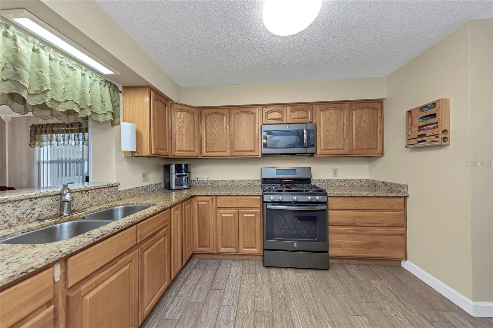 Condominium at 10010 LILY ST N #153, PINELLAS PARK, photo 36 of 72