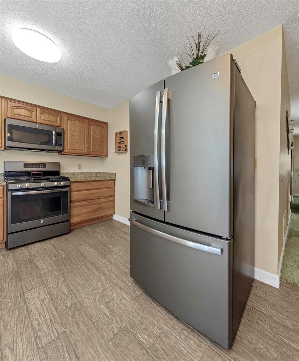 Condominium at 10010 LILY ST N #153, PINELLAS PARK, photo 39 of 72
