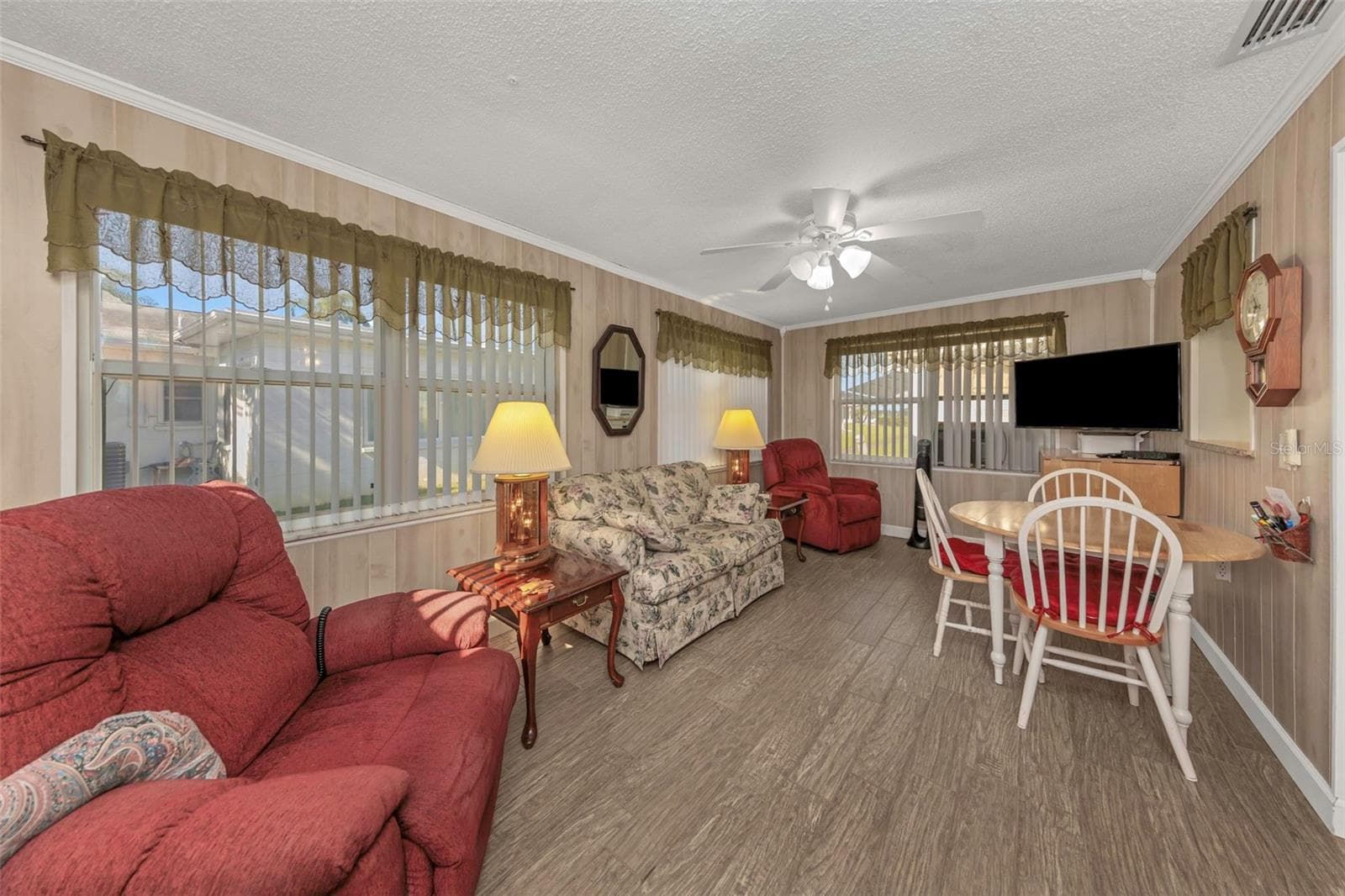 Bonus room - 10010 LILY ST N #153, PINELLAS PARK
