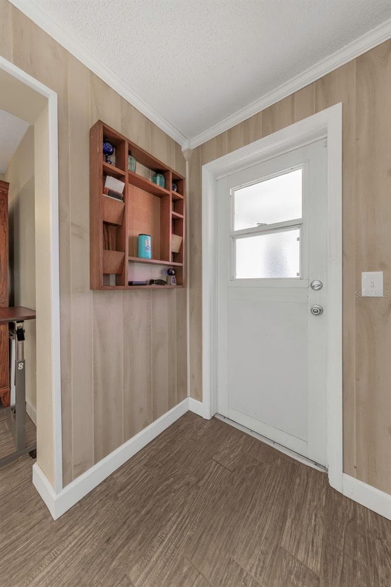 Door to back patio. - 10010 LILY ST N #153, PINELLAS PARK