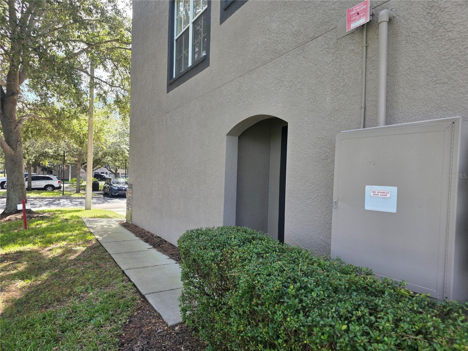 Townhouse at 2401 LEXINGTON OAK DR, BRANDON, photo 21 of 34