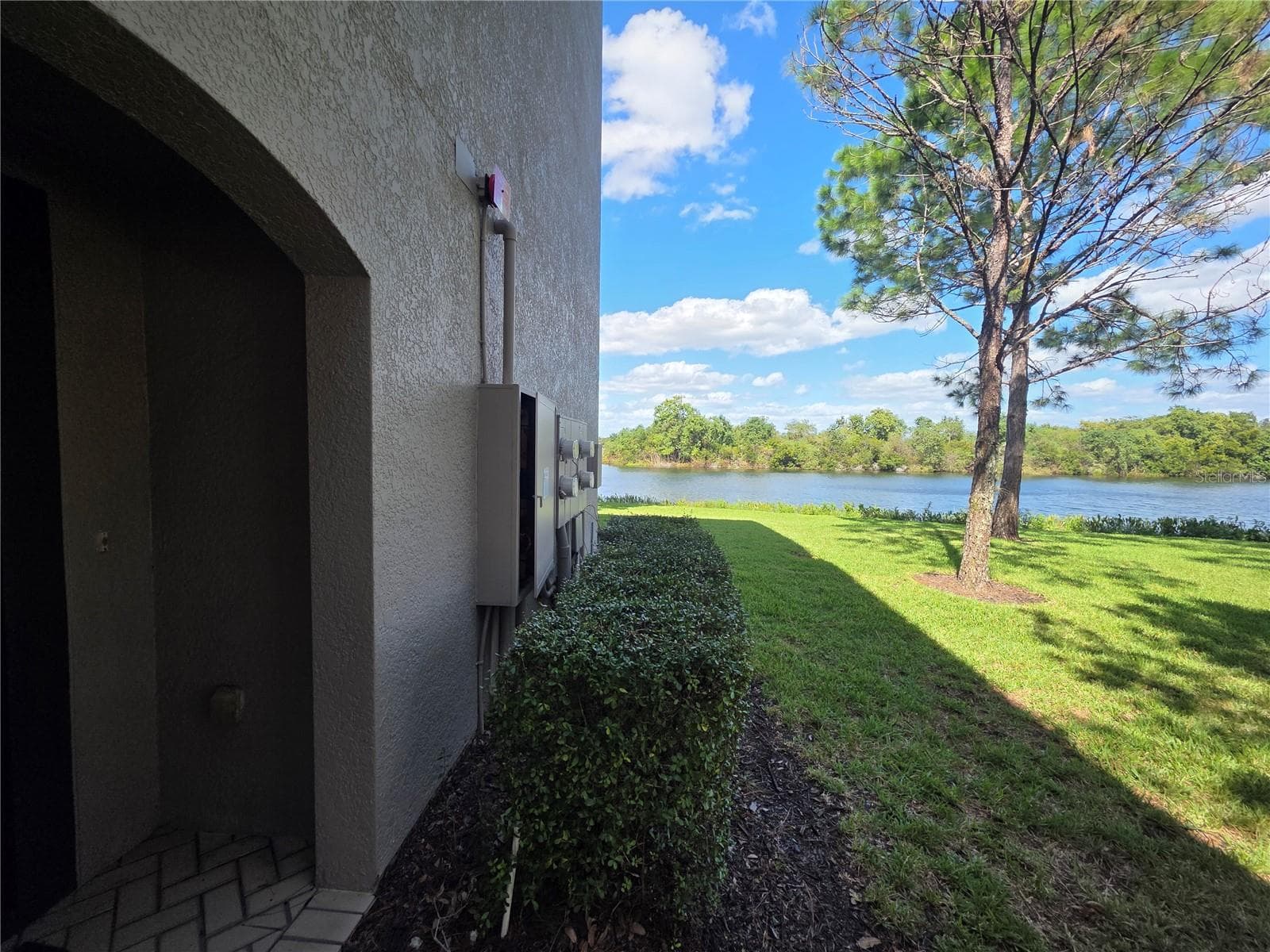 Townhouse at 2401 LEXINGTON OAK DR, BRANDON, photo 22 of 34