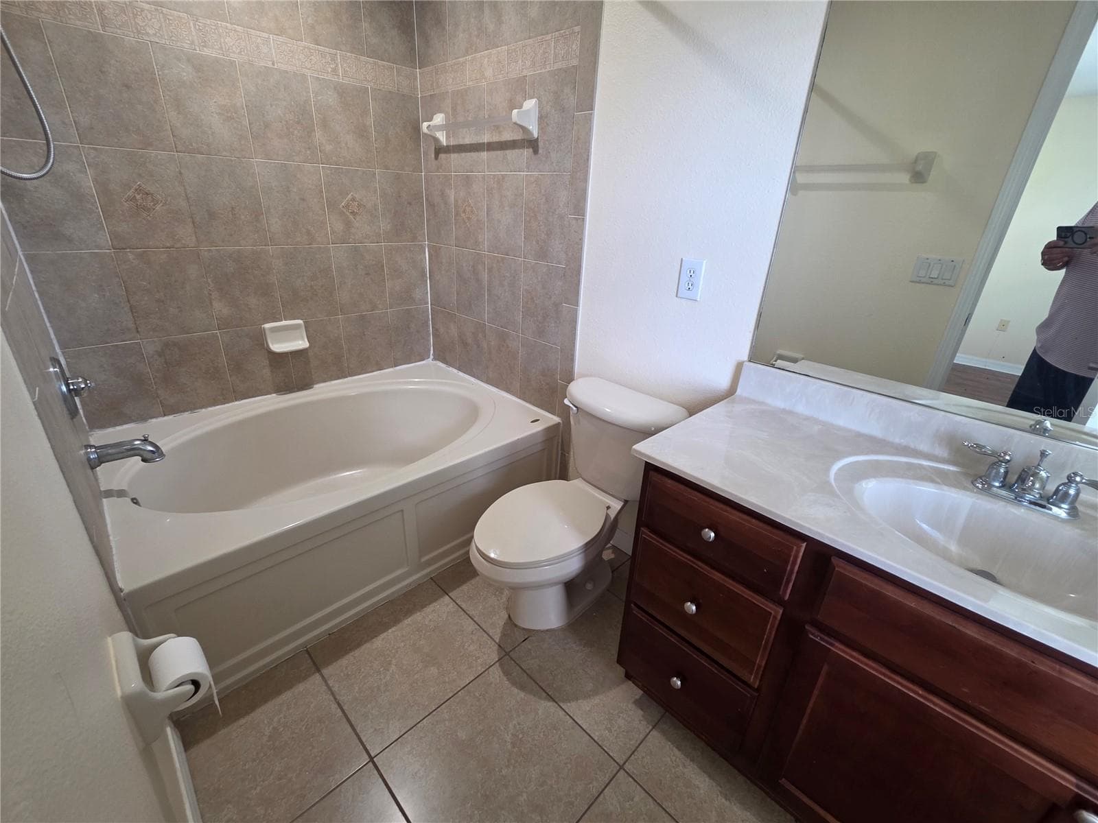 Townhouse at 2401 LEXINGTON OAK DR, BRANDON, photo 29 of 34