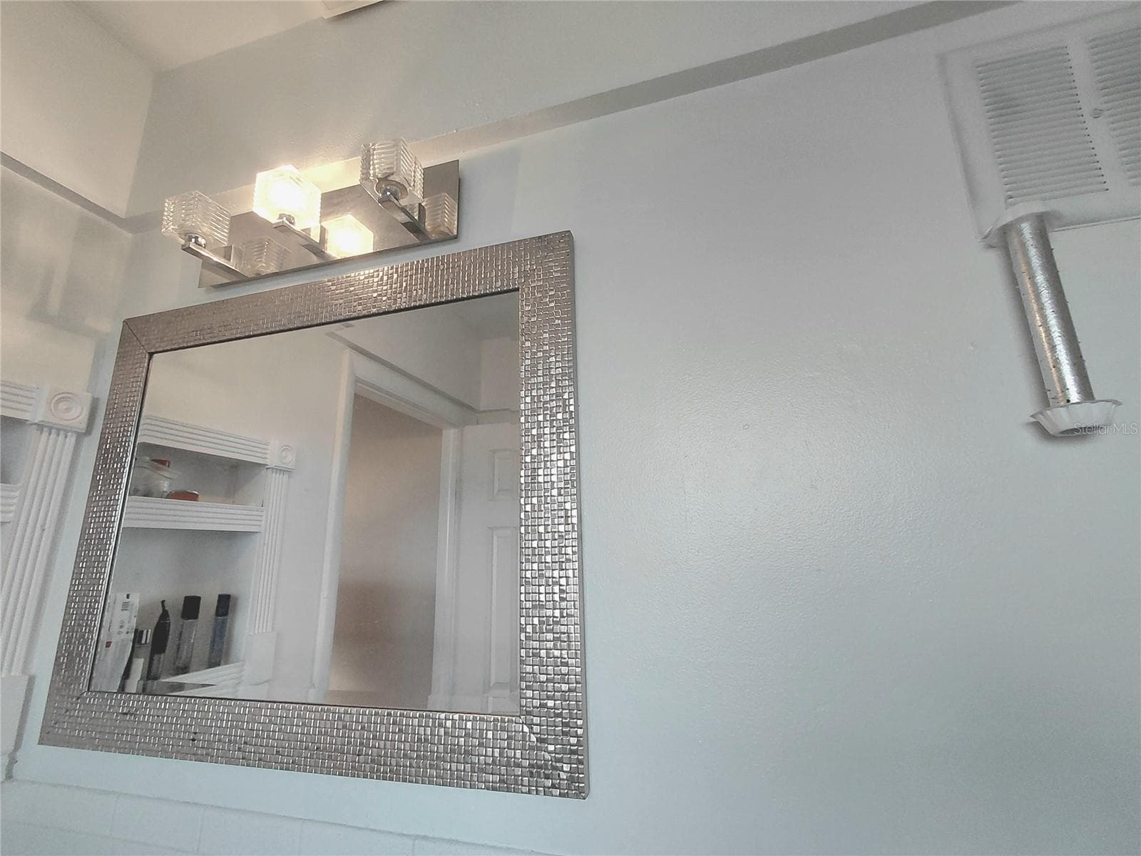 Condominium at HANOVER LANDING CONDO, TARPON SPRINGS, photo 20 of 25