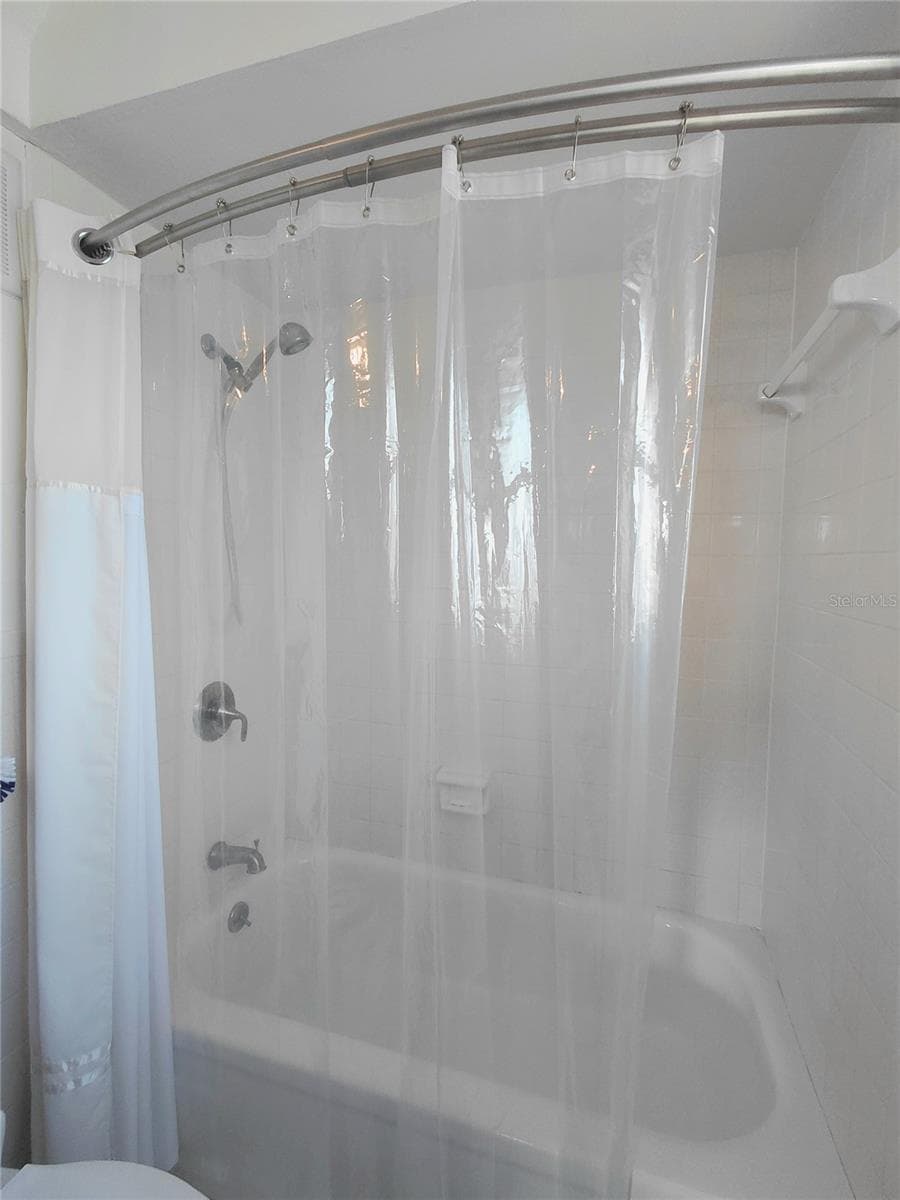 Condominium at HANOVER LANDING CONDO, TARPON SPRINGS, photo 21 of 25