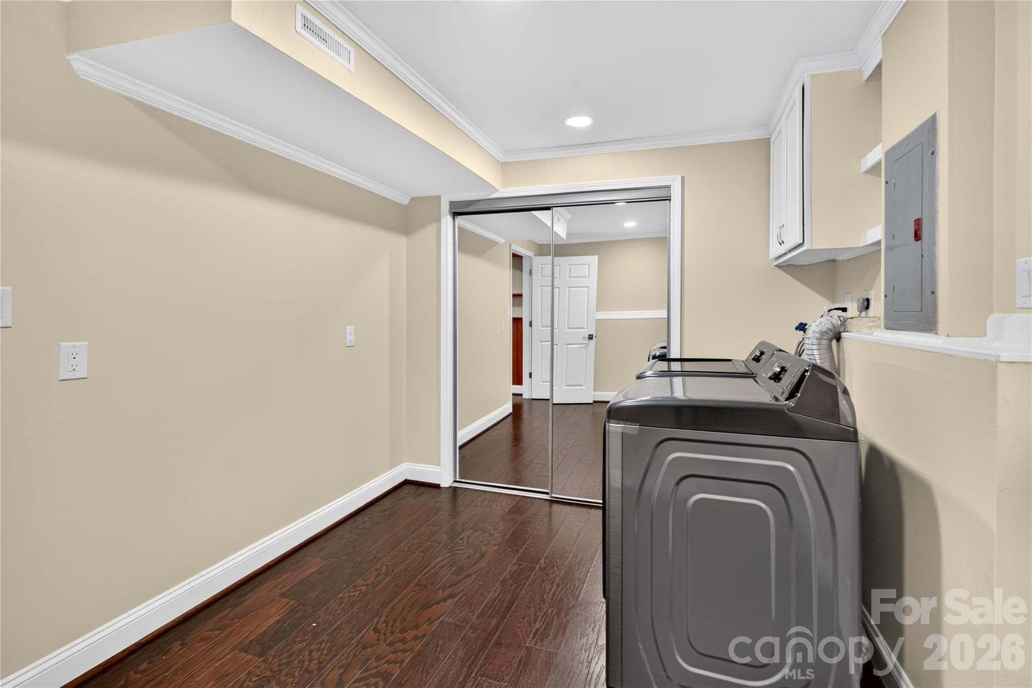Single Family Residence at 5011 Forest Mountain Court, Charlotte, photo 19 of 38