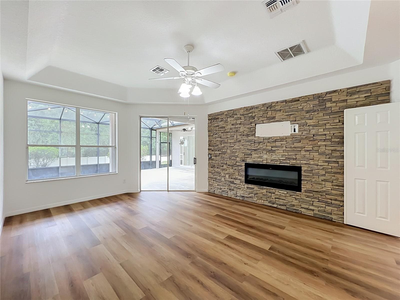 Single Family Residence at 2462 GREENWILLOW DR, ORLANDO, photo 45 of 101