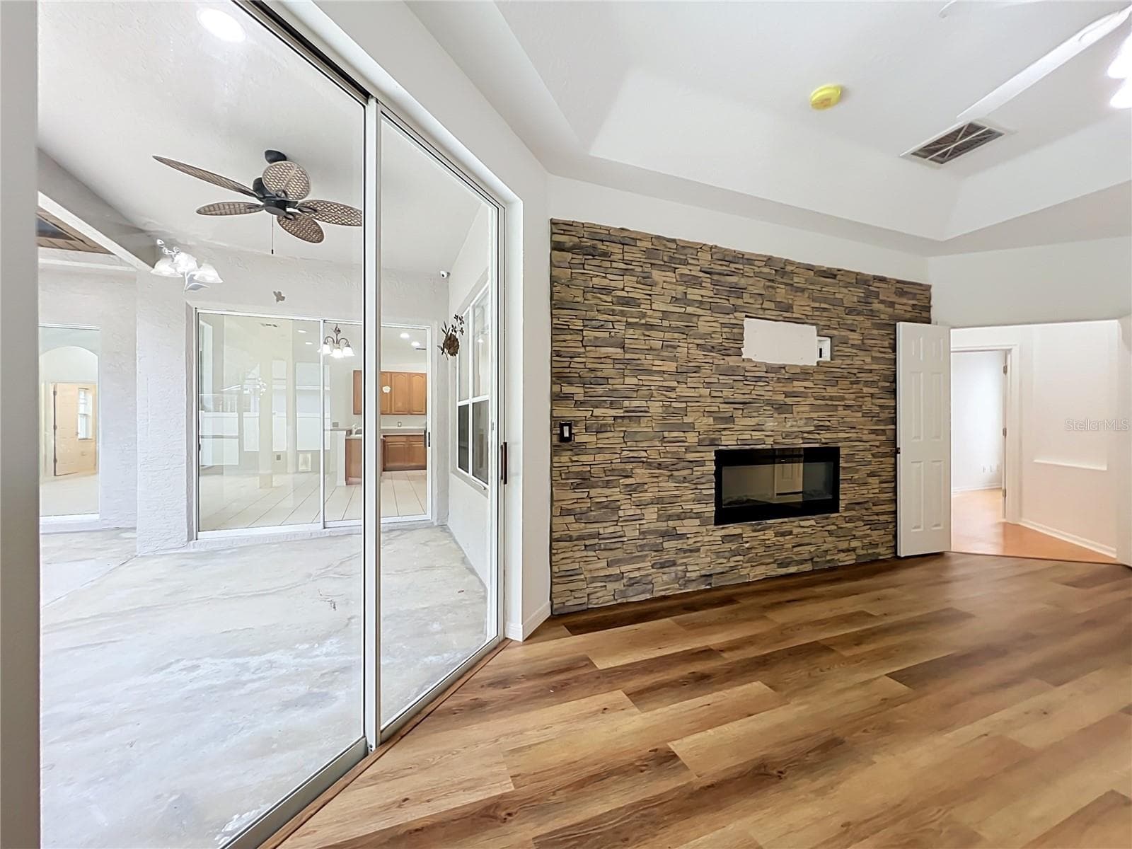 Single Family Residence at 2462 GREENWILLOW DR, ORLANDO, photo 47 of 101