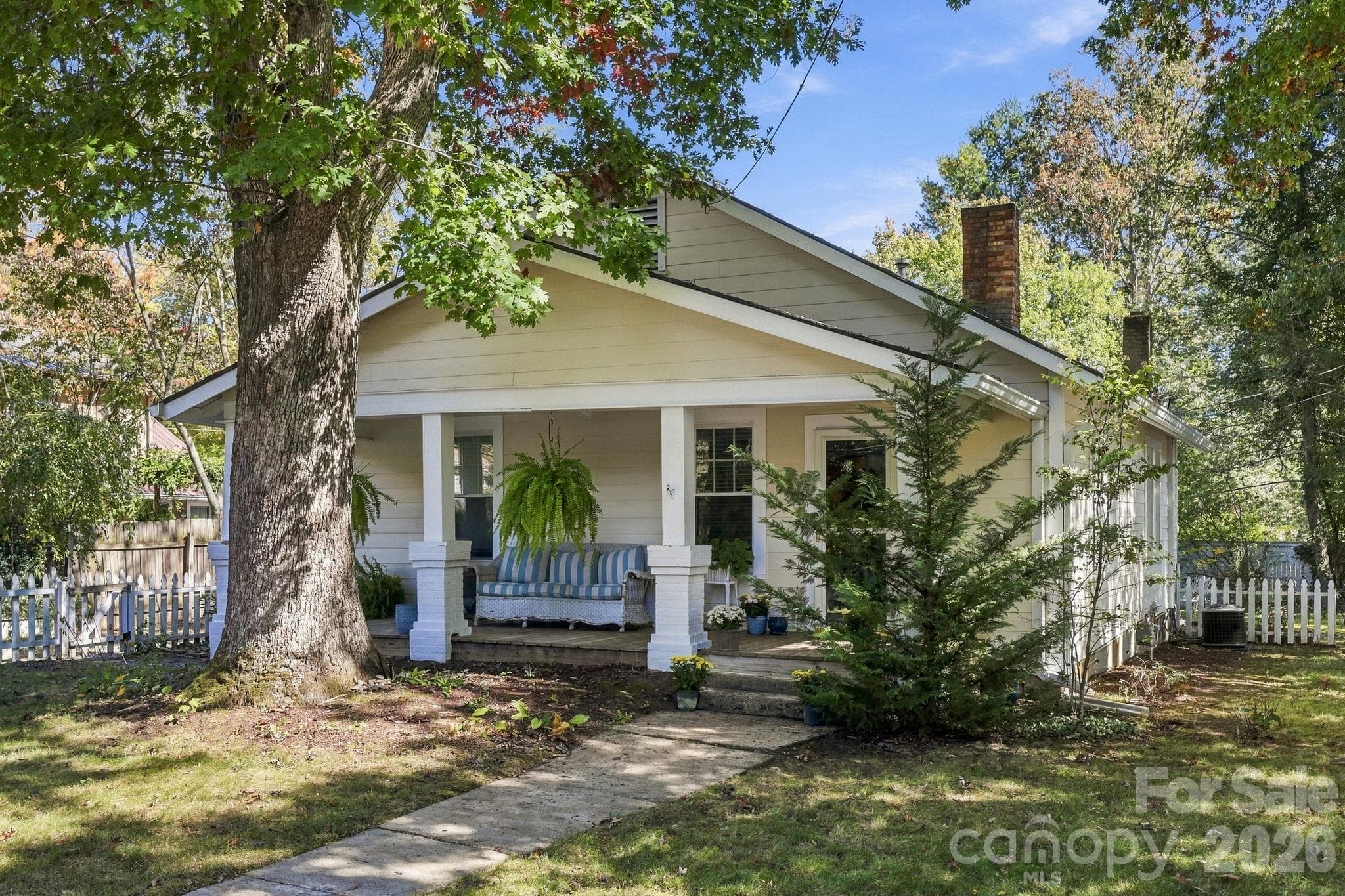 404 Montreat Road
