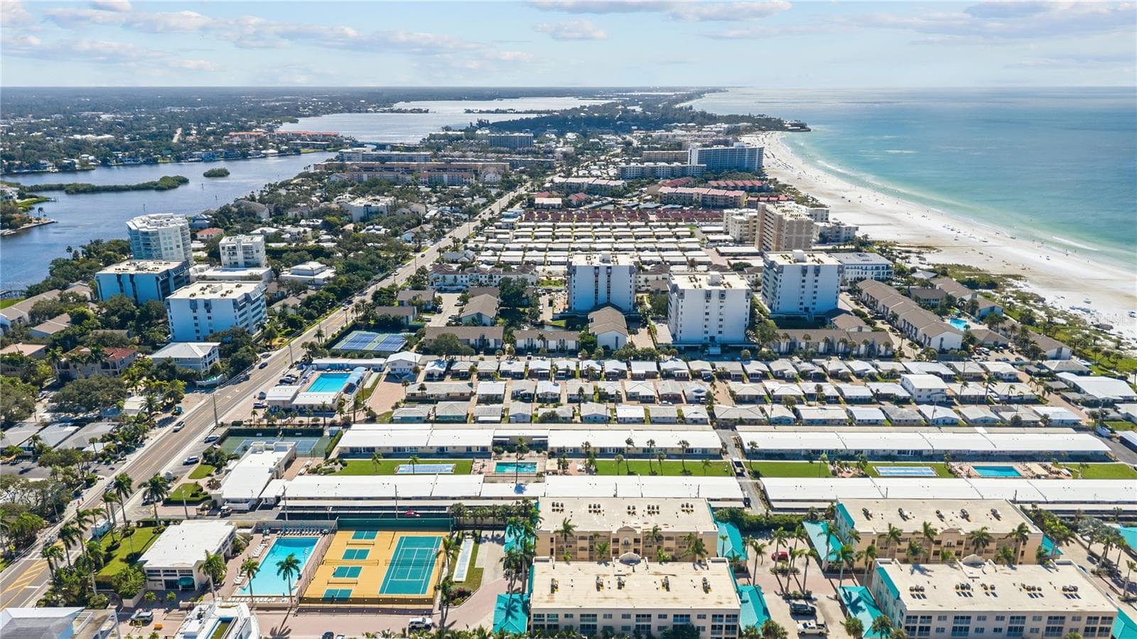 Condominium at 6006 MIDNIGHT PASS RD #11, SARASOTA, photo 23 of 43