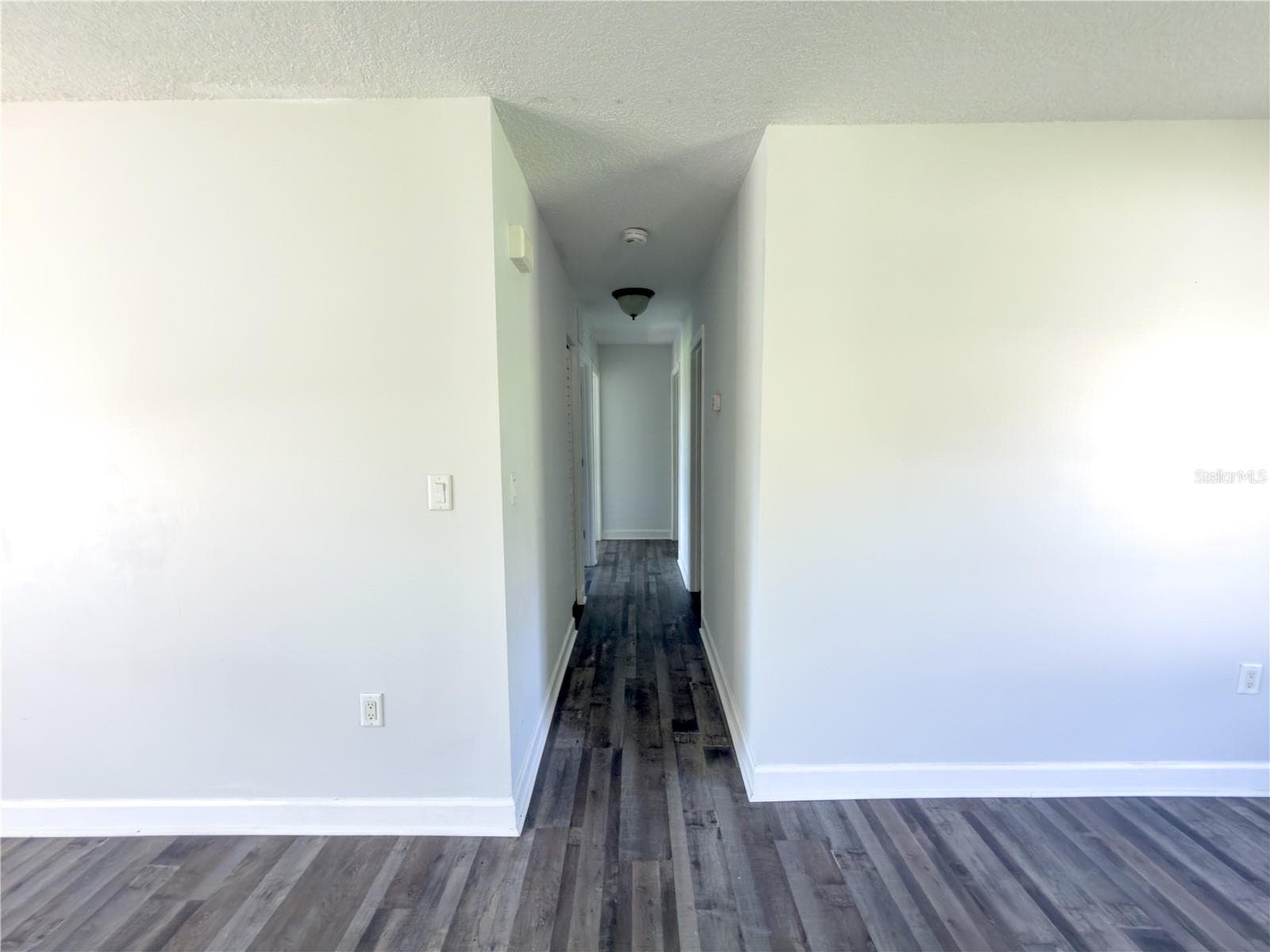 Hallway - 1804 ORANGE HILL DR, BRANDON