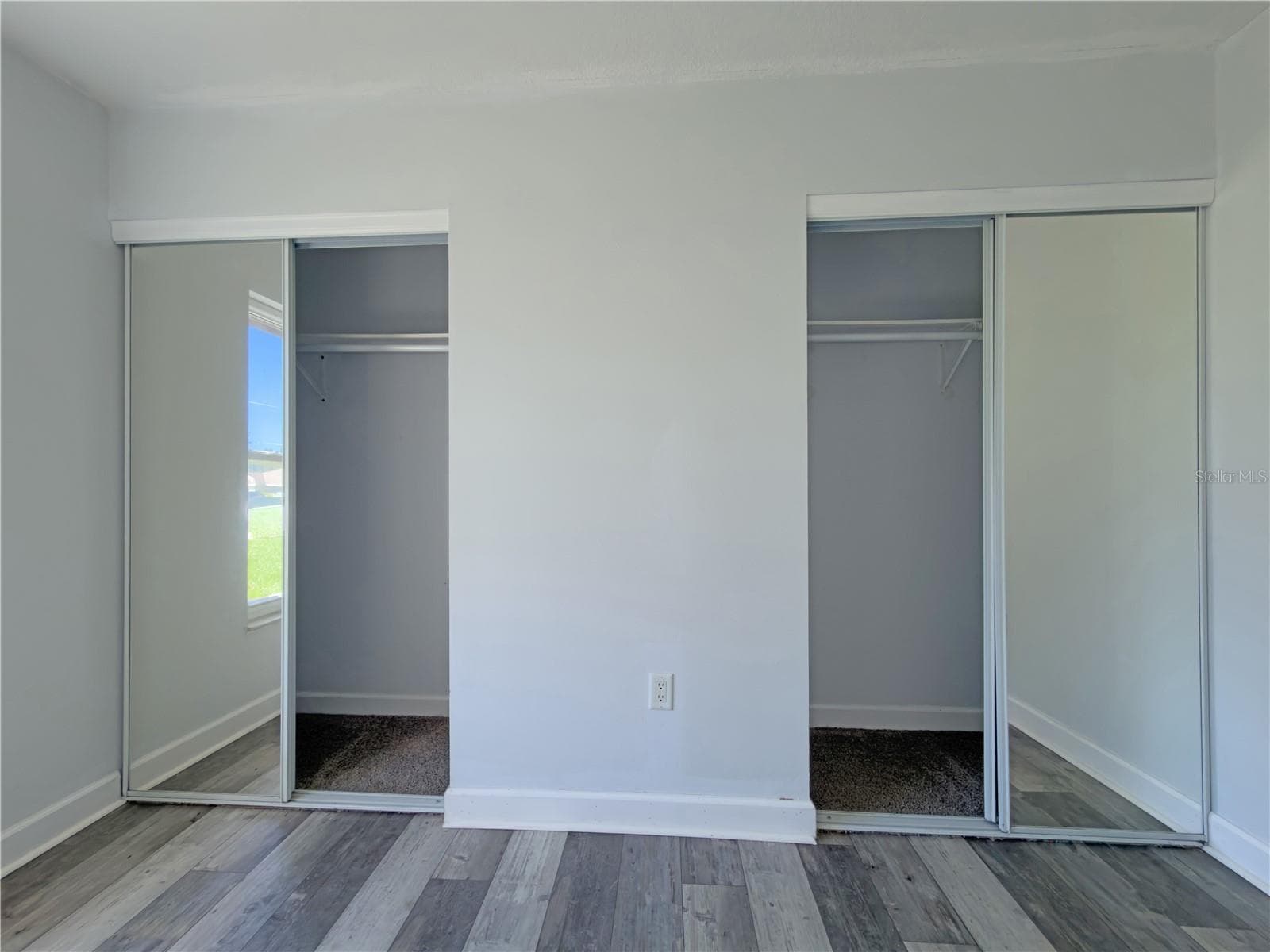 Bedroom 2 Closet - 1804 ORANGE HILL DR, BRANDON