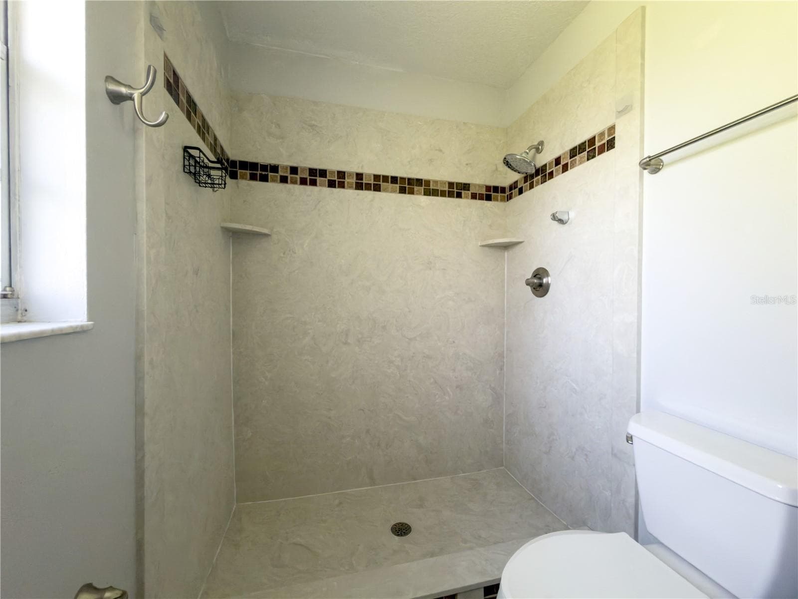 Bath 2 - 1804 ORANGE HILL DR, BRANDON