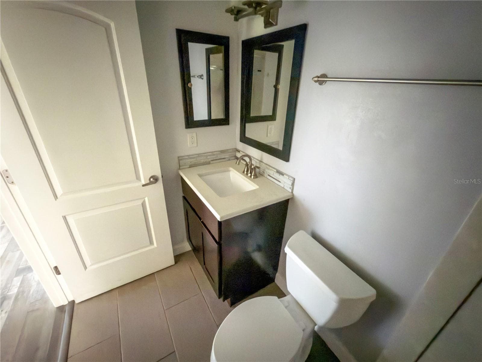 Bath 2 - 1804 ORANGE HILL DR, BRANDON