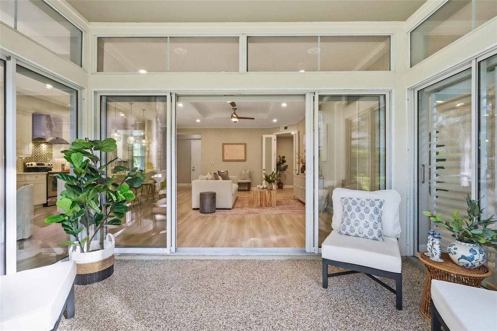 It's the perfect time of year to open up those sliders and extend your living space! - 7946 TYBEE CT, UNIVERSITY PARK