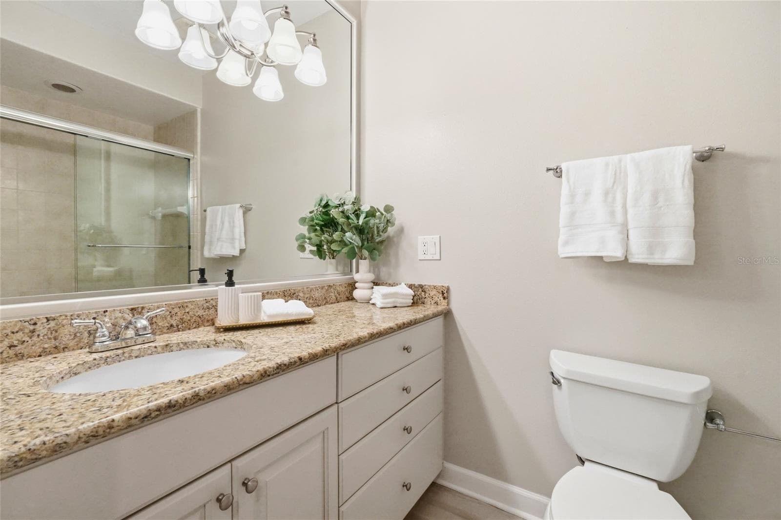 Guest bathroom has freshly painted cabinetry - 7946 TYBEE CT, UNIVERSITY PARK
