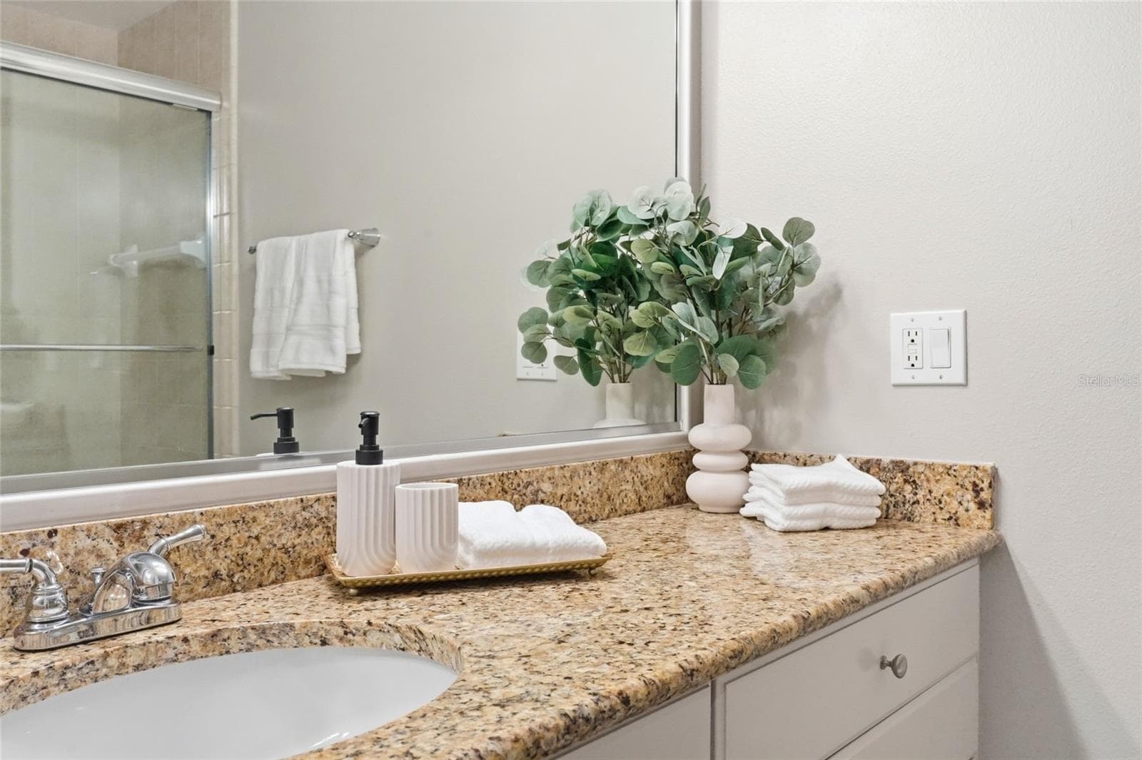 Condominium at 7946 TYBEE CT, UNIVERSITY PARK, photo 56 of 95