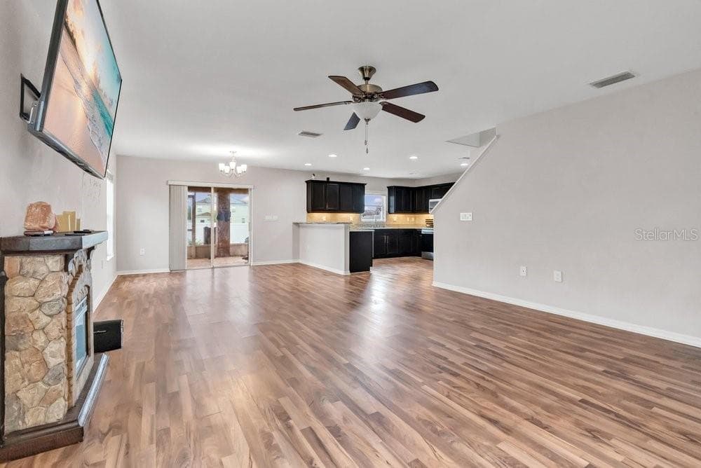 Single Family Residence at 3057 GRAND PRESERVE BLVD, MULBERRY, photo 11 of 61