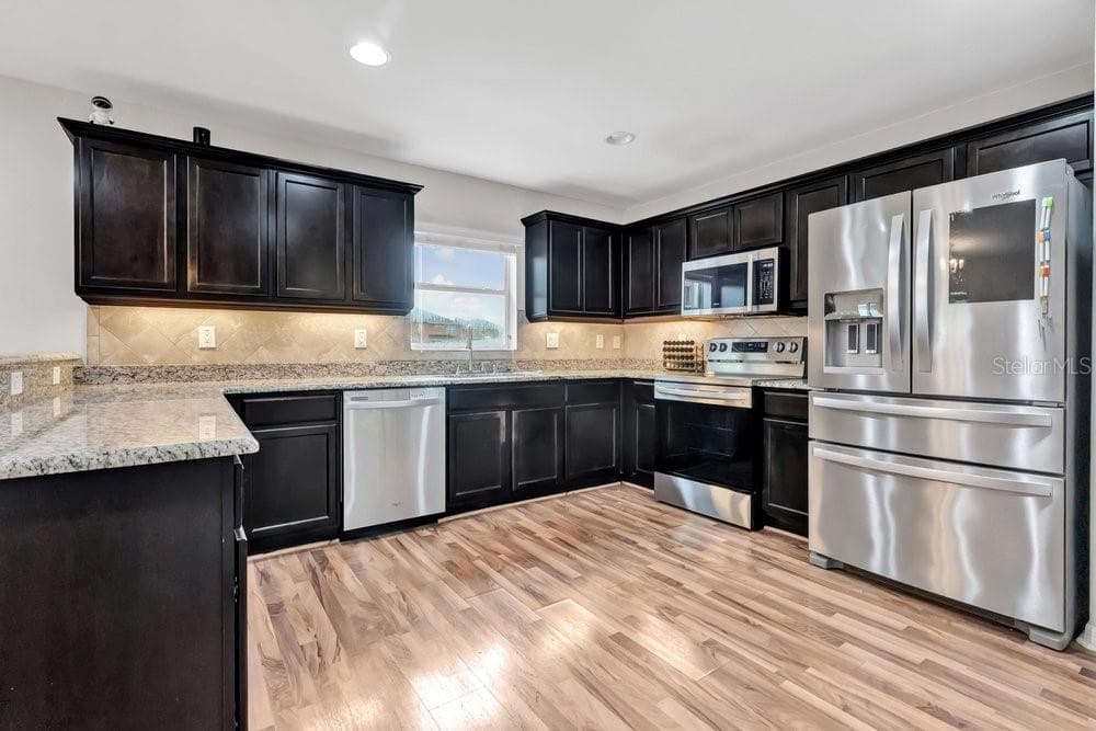 Single Family Residence at 3057 GRAND PRESERVE BLVD, MULBERRY, photo 21 of 61