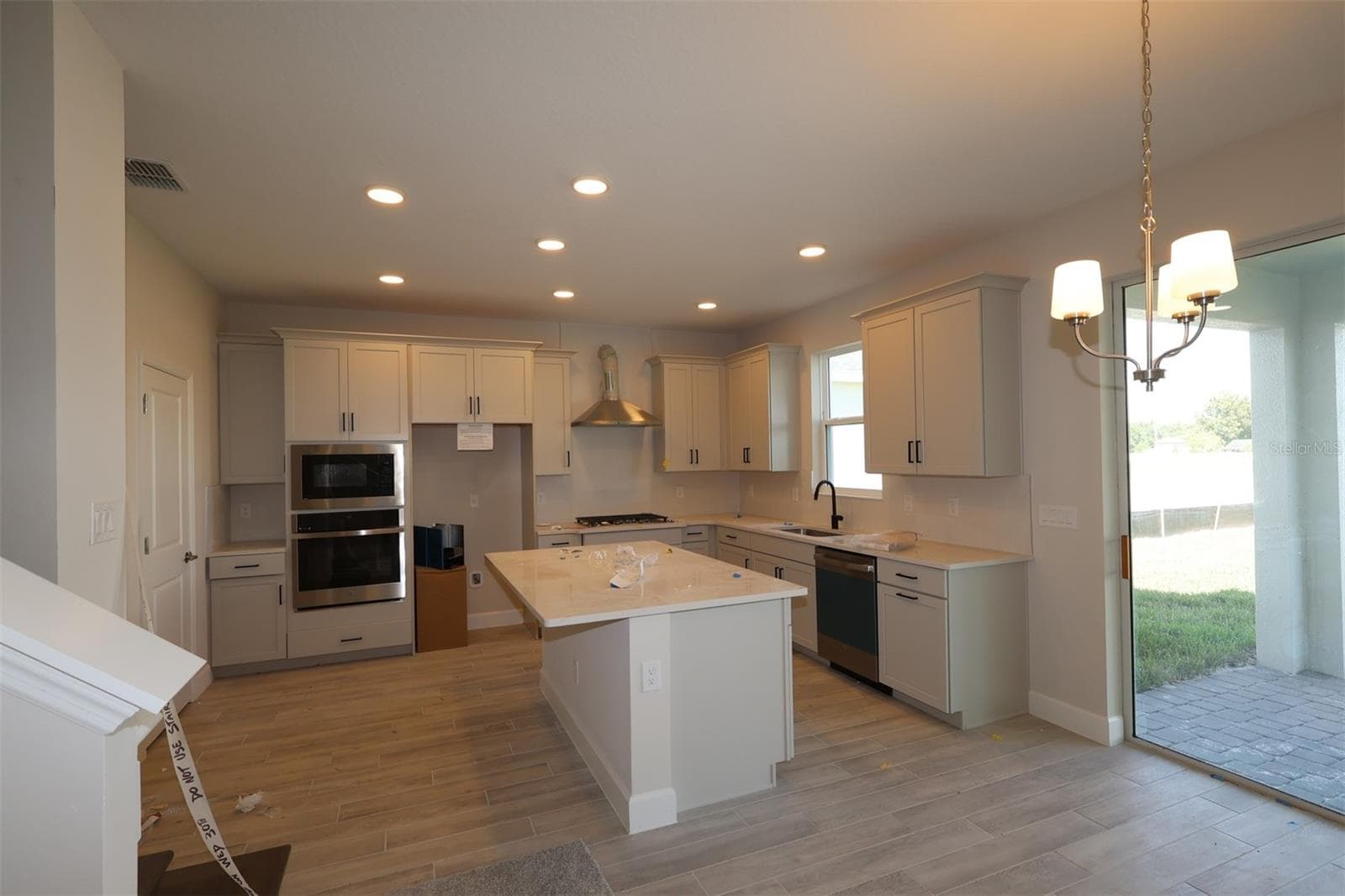 Single Family Residence at 5278 HIGH LINE DR, ST CLOUD, photo 2 of 24