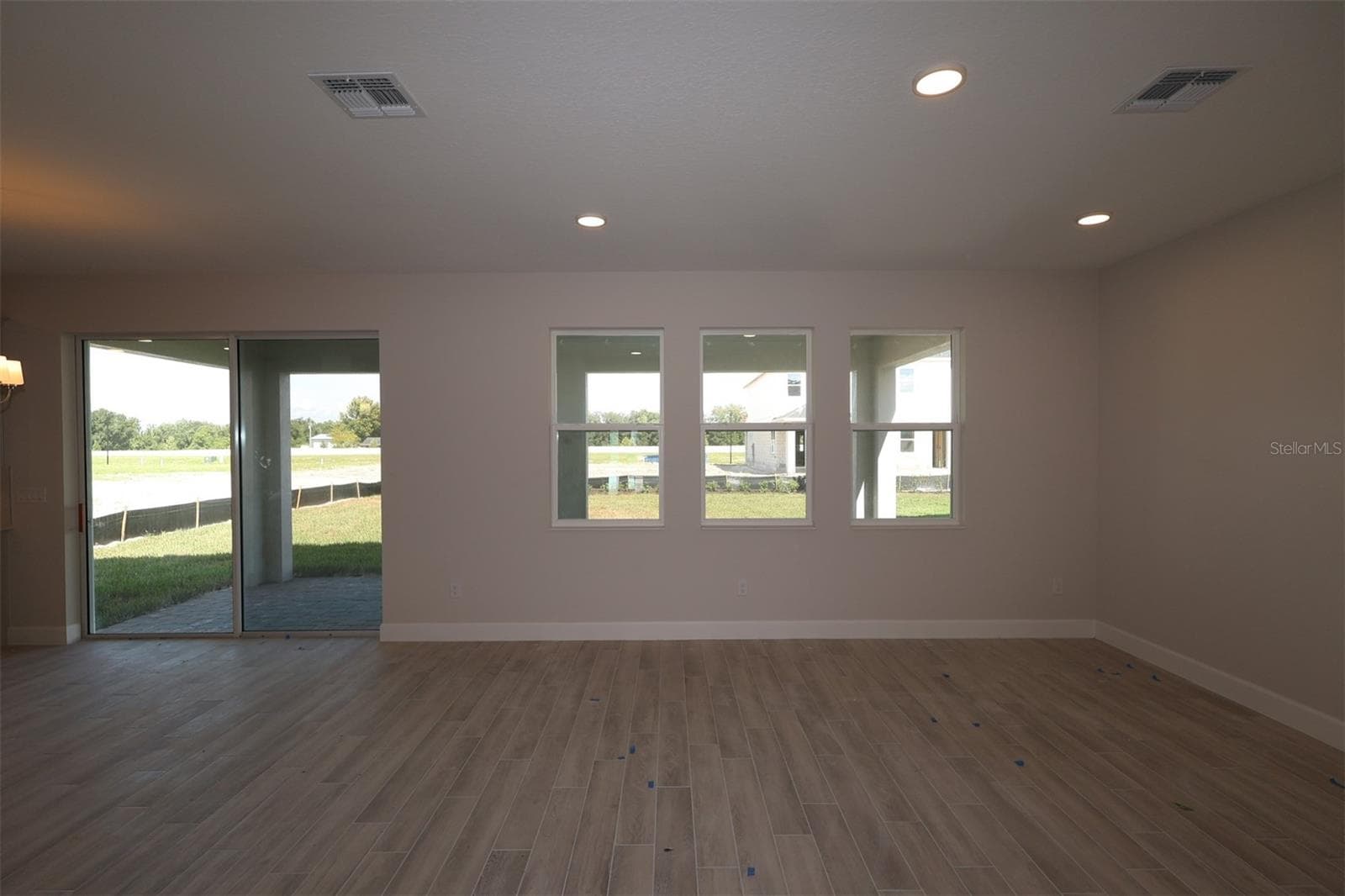 Single Family Residence at 5278 HIGH LINE DR, ST CLOUD, photo 5 of 24