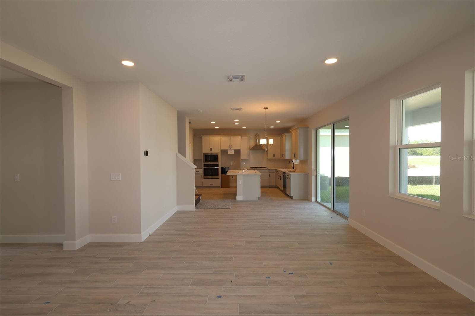 Single Family Residence at 5278 HIGH LINE DR, ST CLOUD, photo 7 of 24