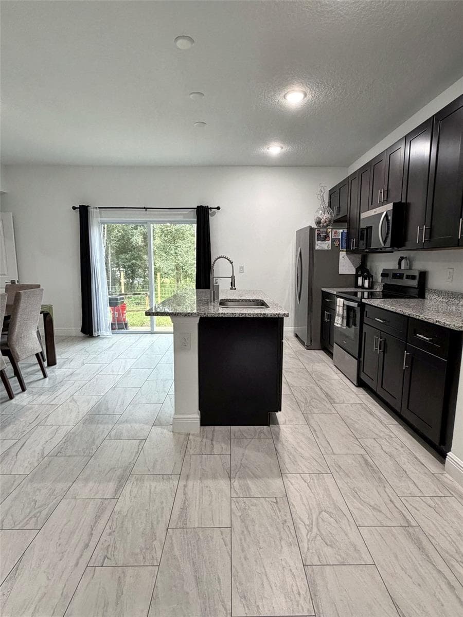 Single Family Residence at 104 W GONDOLIER PL, CITRUS SPRINGS, photo 12 of 37