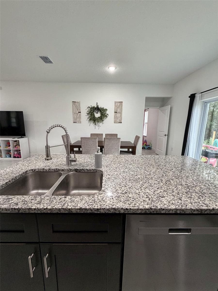 Single Family Residence at 104 W GONDOLIER PL, CITRUS SPRINGS, photo 14 of 37