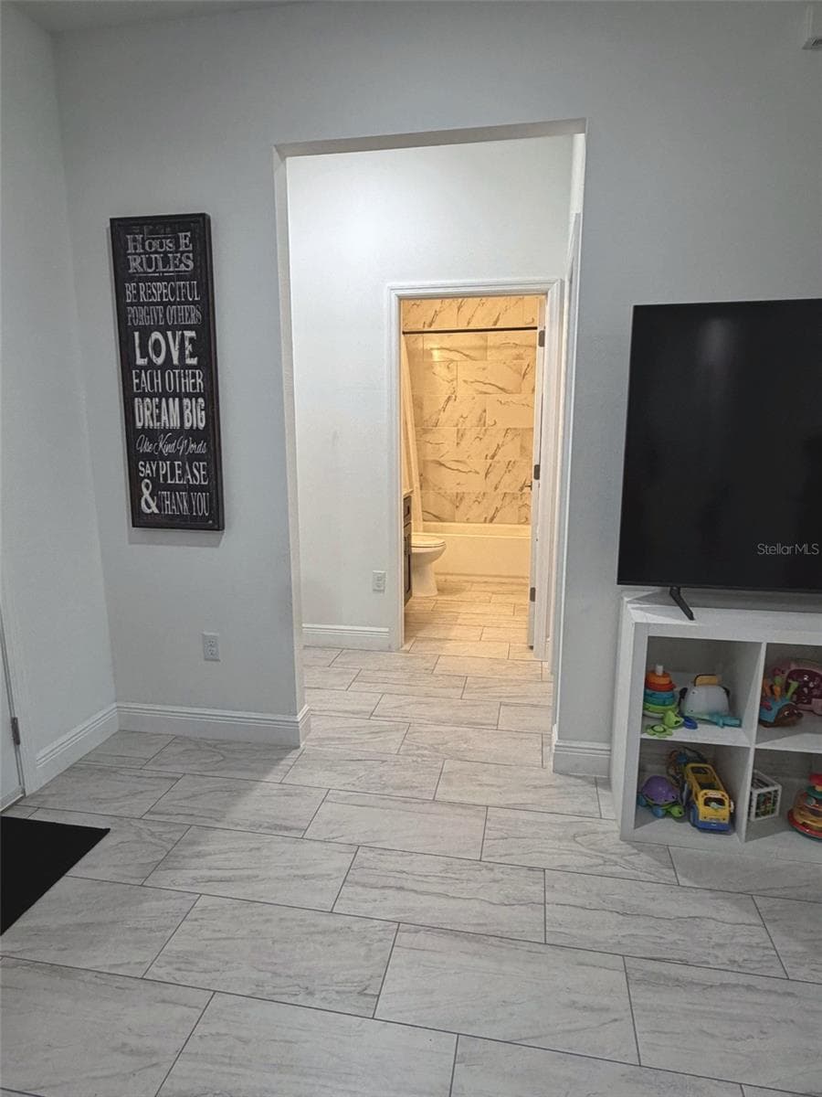Single Family Residence at 104 W GONDOLIER PL, CITRUS SPRINGS, photo 23 of 37