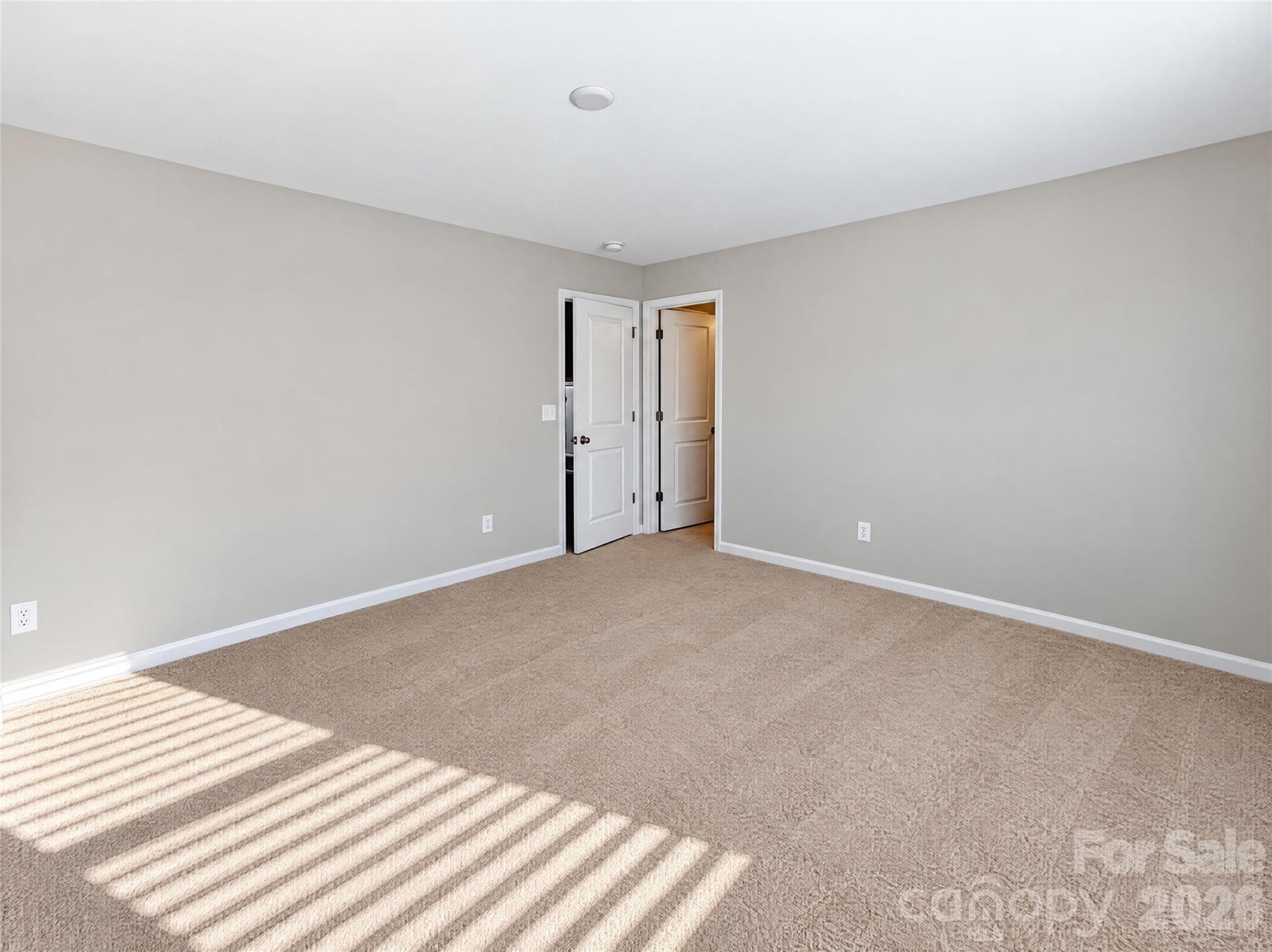 Single Family Residence at 2411 Bergamot Street, Fort Mill, photo 9 of 34