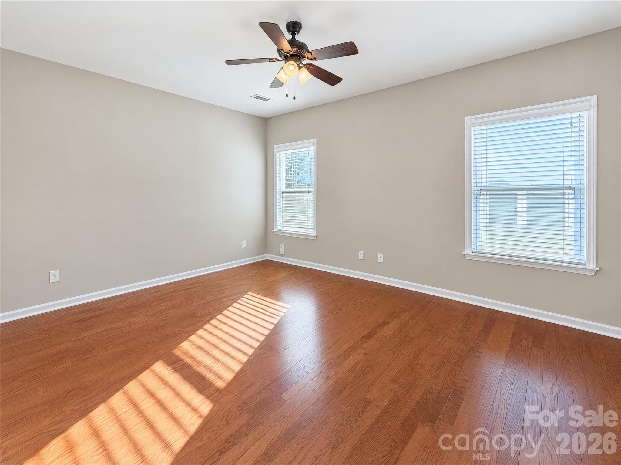 Single Family Residence at 2411 Bergamot Street, Fort Mill, photo 10 of 34