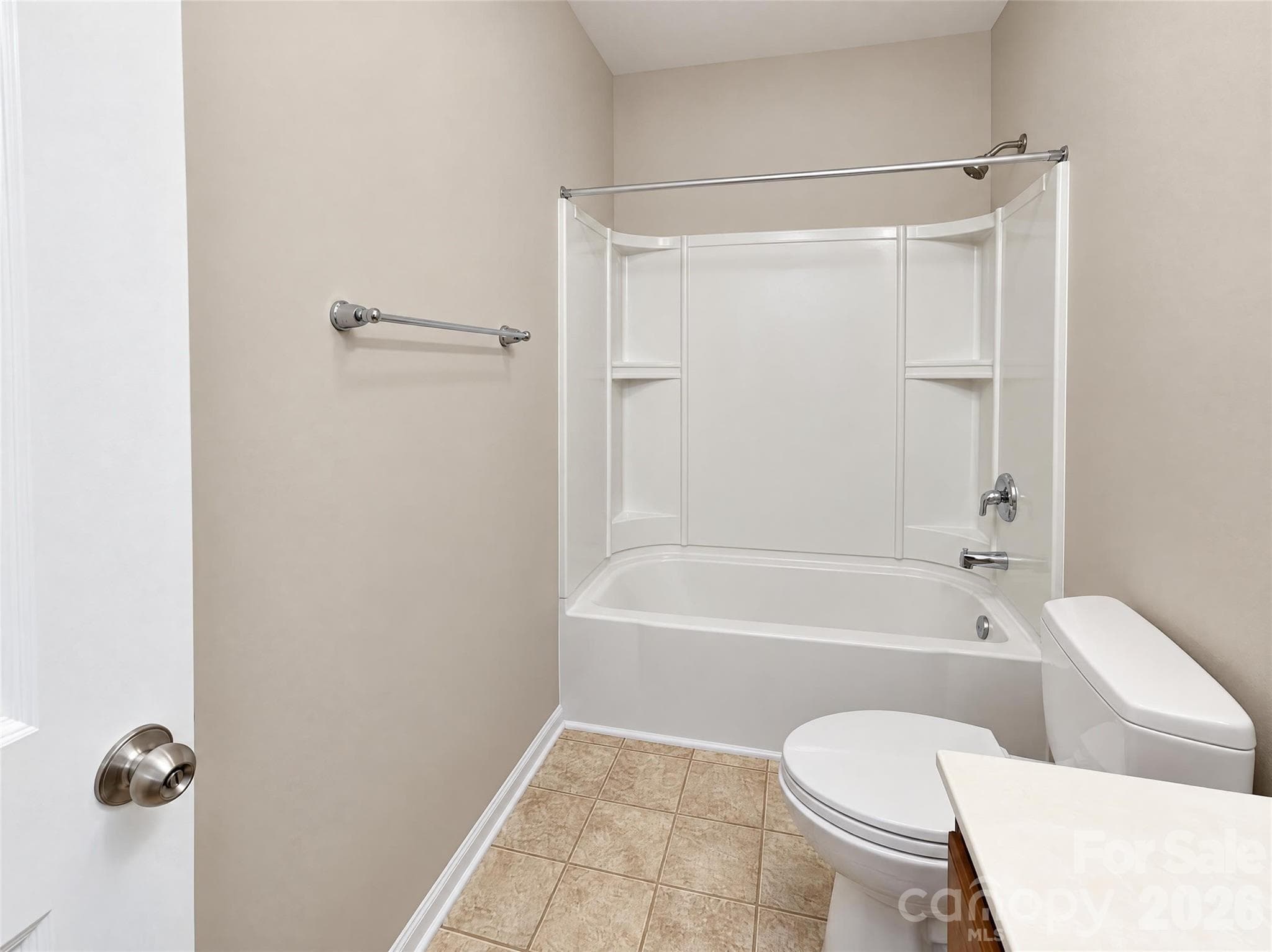 Single Family Residence at 2411 Bergamot Street, Fort Mill, photo 22 of 34