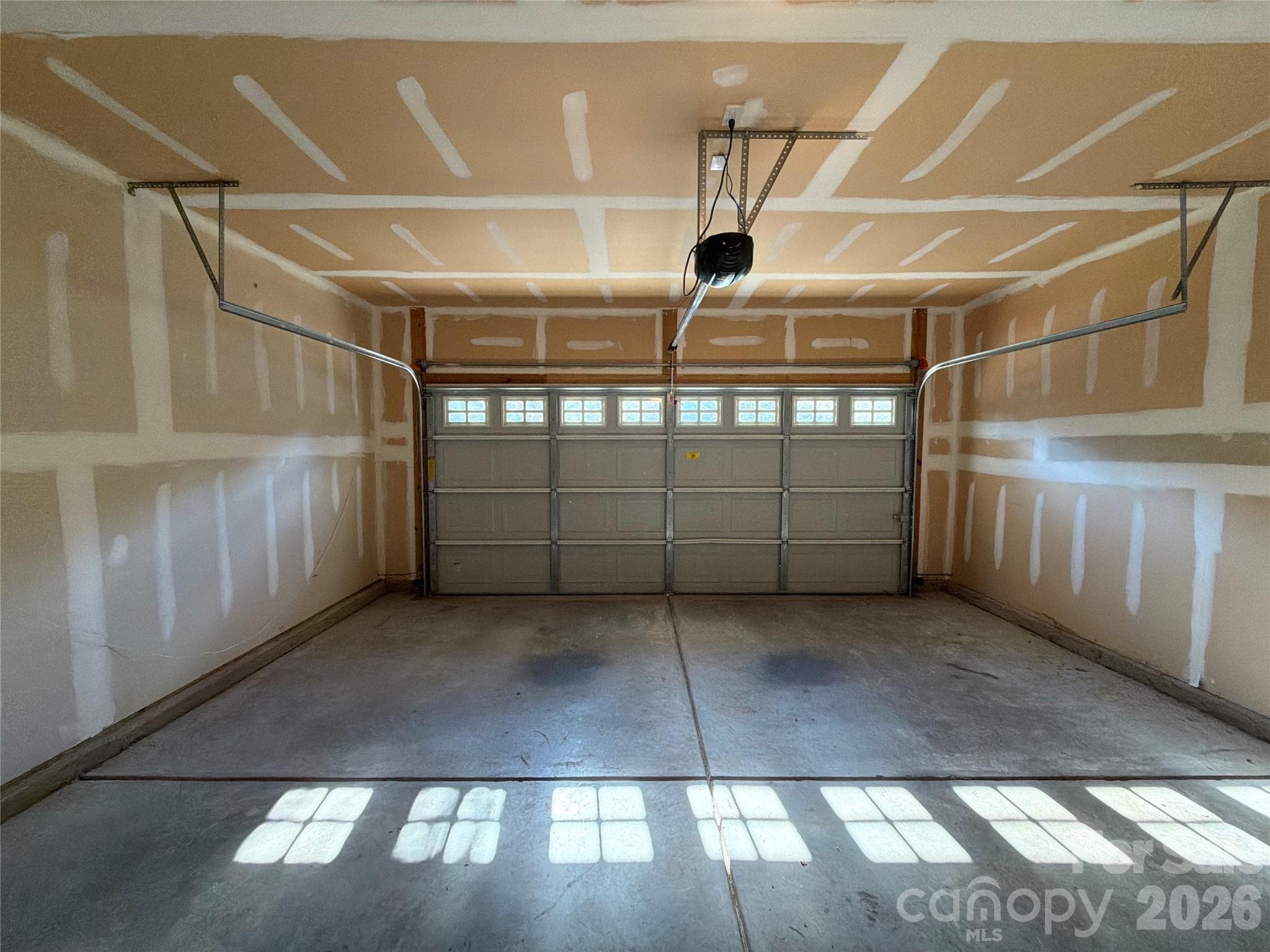 Single Family Residence at 2411 Bergamot Street, Fort Mill, photo 27 of 34