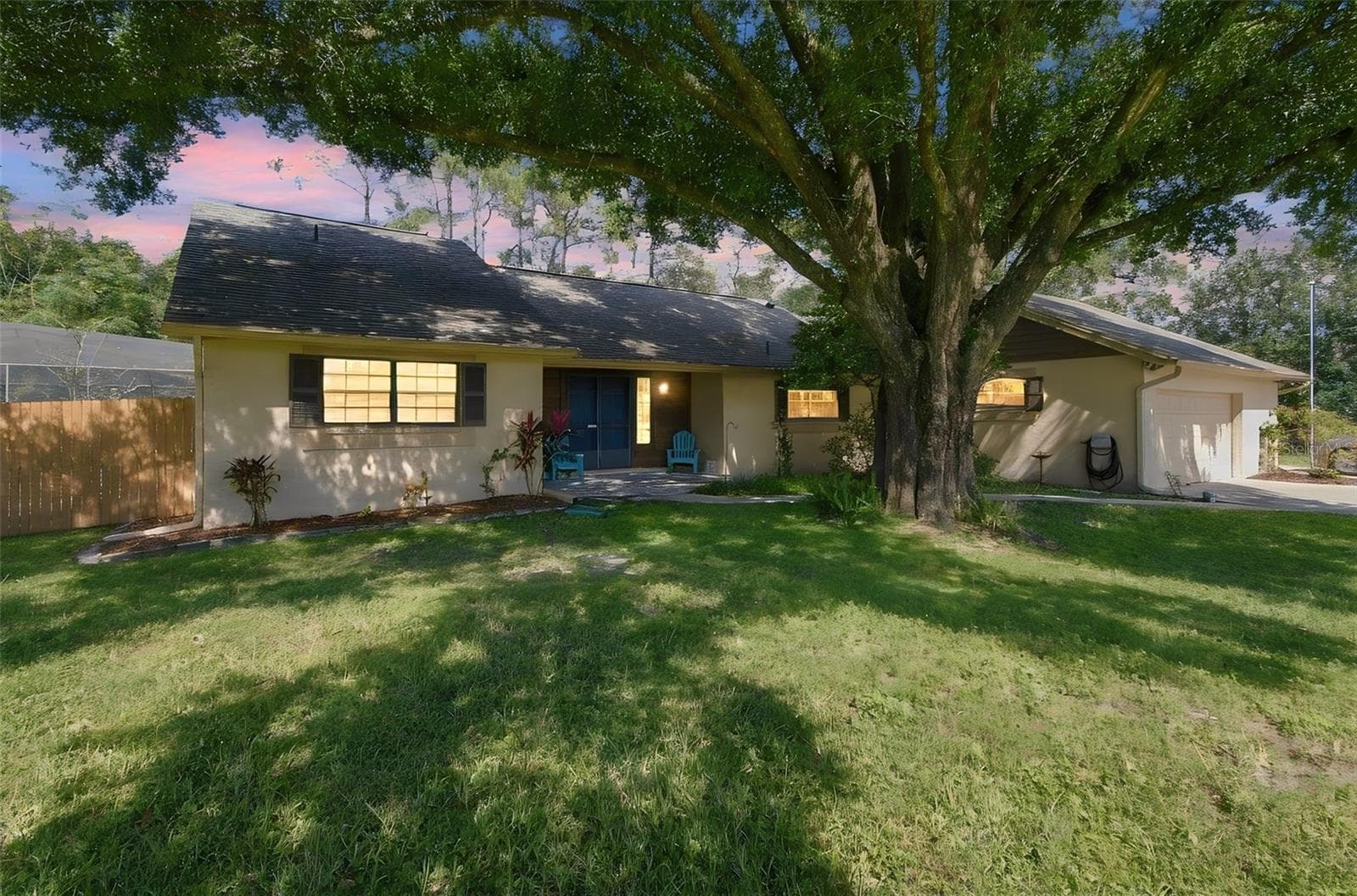 3180 LAKE SAXON DR