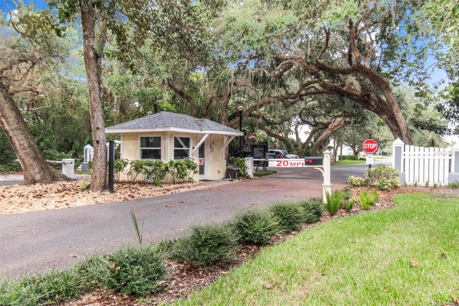 Guards 24/7 - 50 MEDFORD DR, PALM COAST