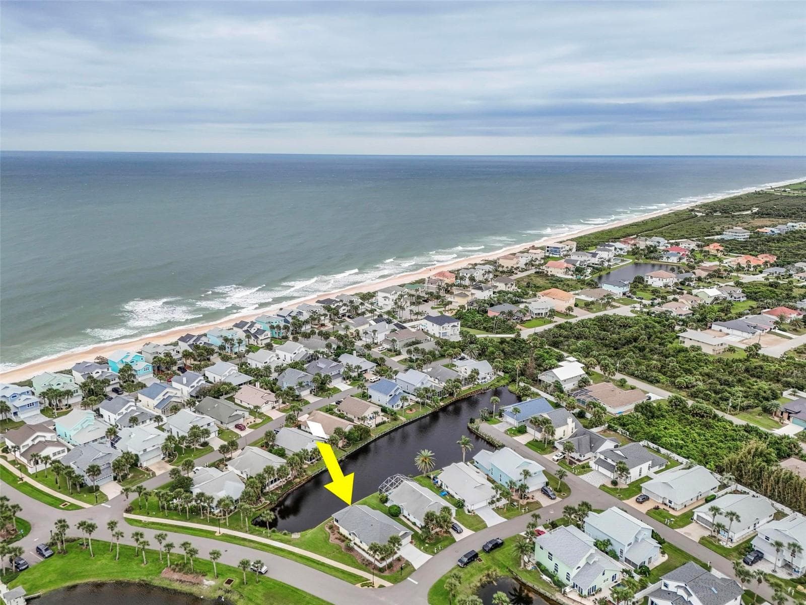 Walk on the beach with your furbaby - 50 MEDFORD DR, PALM COAST