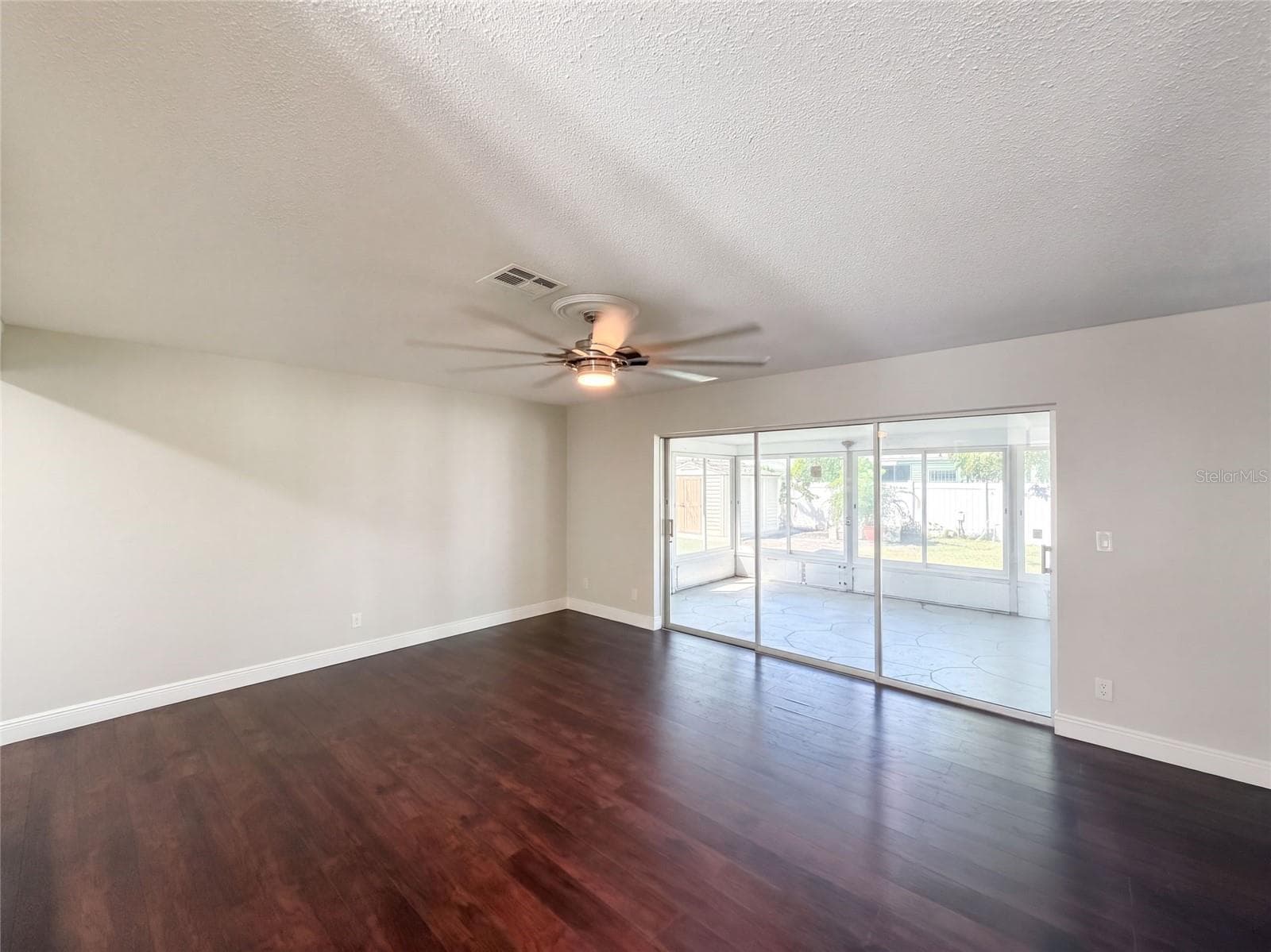 Single Family Residence at 2645 ROY HANNA DR S, ST PETERSBURG, photo 3 of 34