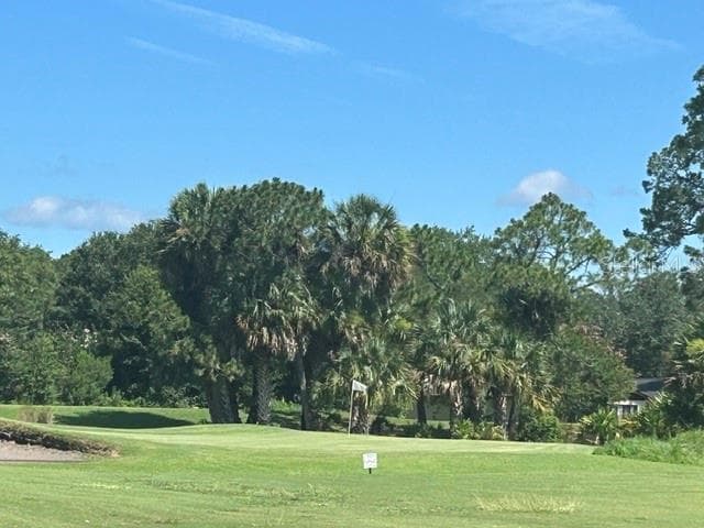 20 minutes to Golf courses - 50 MEDFORD DR, PALM COAST