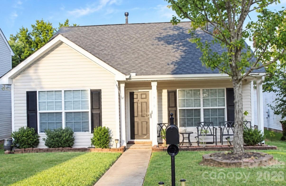Welcome Home! - 1578 Tuckers Glenn Drive, Rock Hill