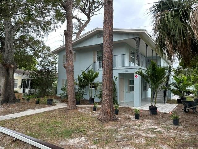 Triplex at 5111 1ST AVE S, ST PETERSBURG, photo 2 of 56