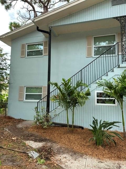 Triplex at 5111 1ST AVE S, ST PETERSBURG, photo 9 of 56