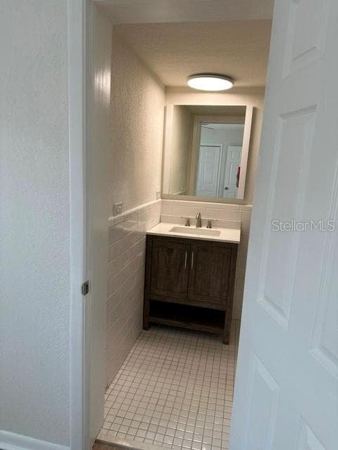 Triplex at 5111 1ST AVE S, ST PETERSBURG, photo 29 of 56