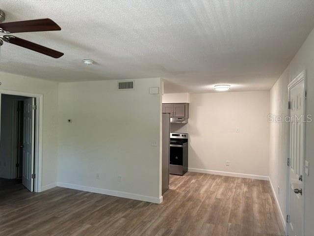 Triplex at 5111 1ST AVE S, ST PETERSBURG, photo 51 of 56