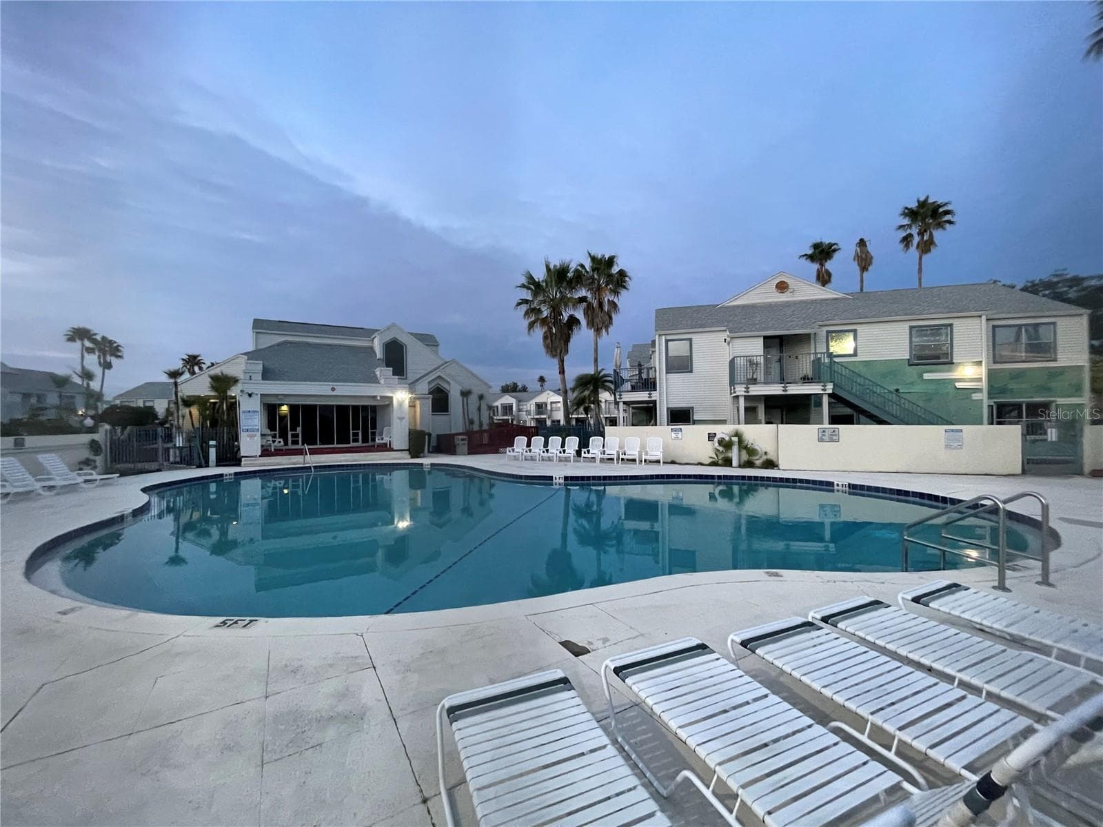 Pool - 2516 WOODGATE BLVD #205, ORLANDO