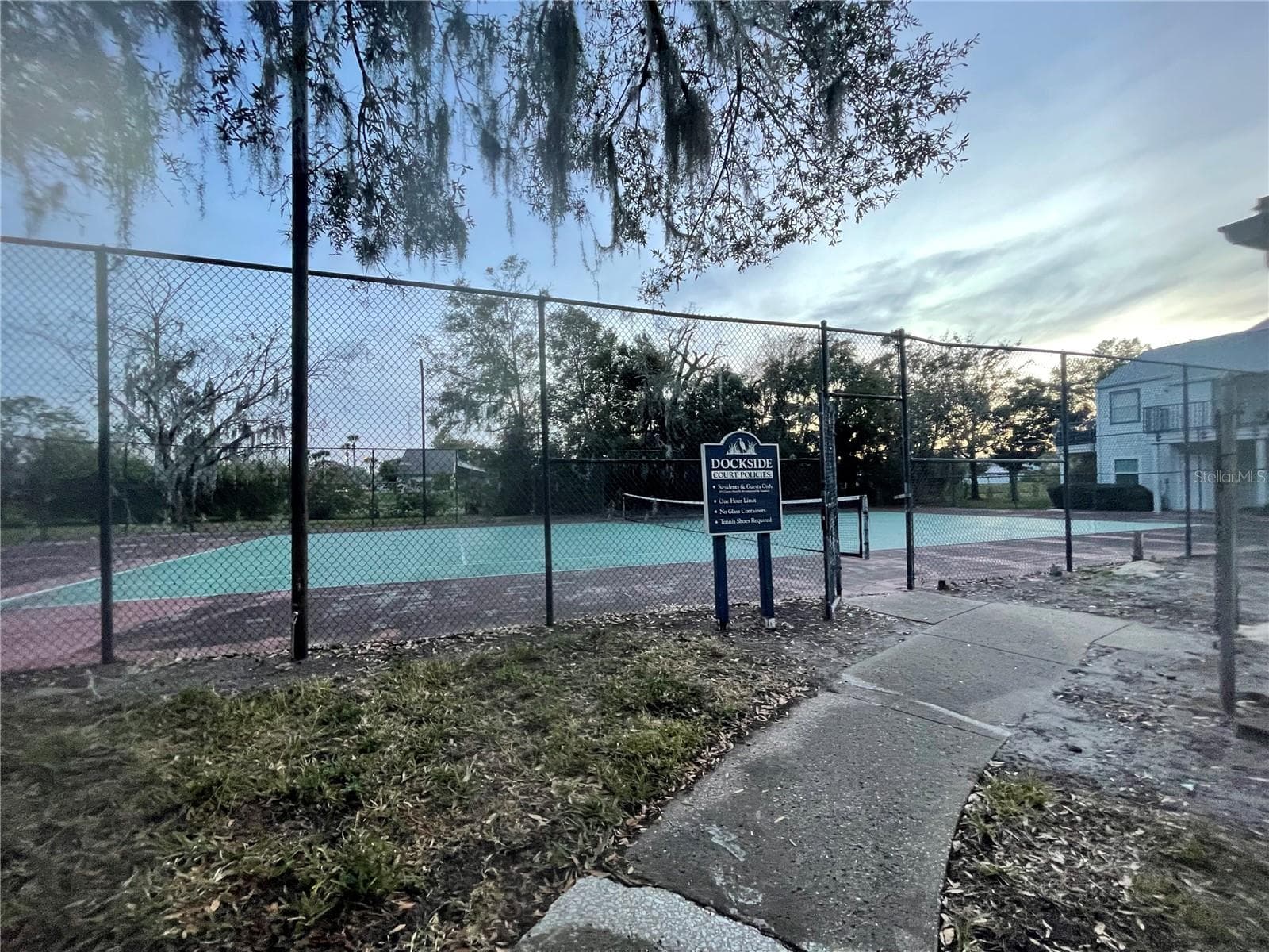 Tennis courts - 2516 WOODGATE BLVD #205, ORLANDO