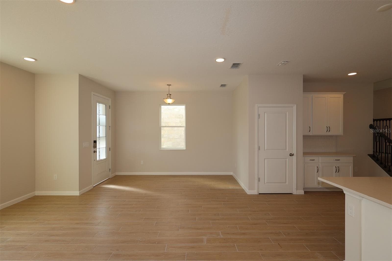 Single Family Residence at 1306 TWELVE OAKS RD, ST CLOUD, photo 12 of 32